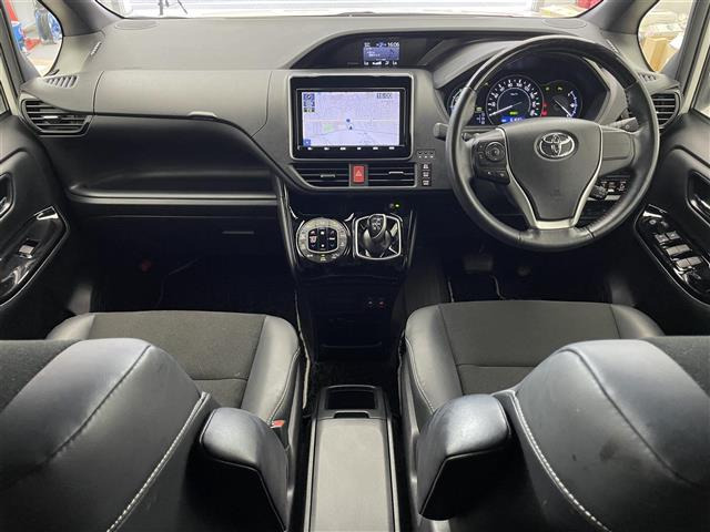 ノア1.8 ハイブリッド Si W×B III
