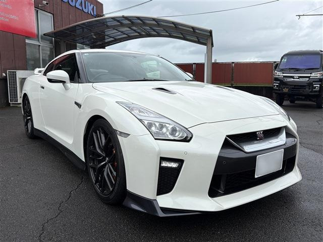 GT-R3.8 ピュアエディション 4WD