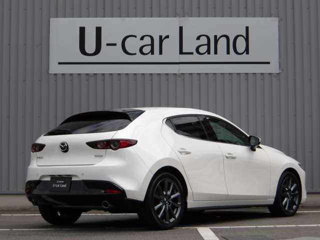 MAZDA3ファストバック1.8 XD バーガンディ セレクション