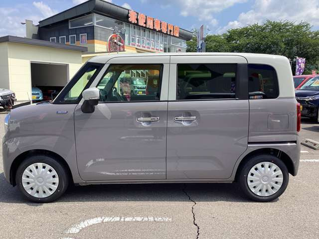 ワゴンRスマイルクリームコーデ 4WD