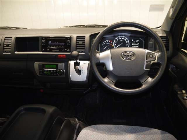 ハイエースコミューター2.7 GL 4WD
