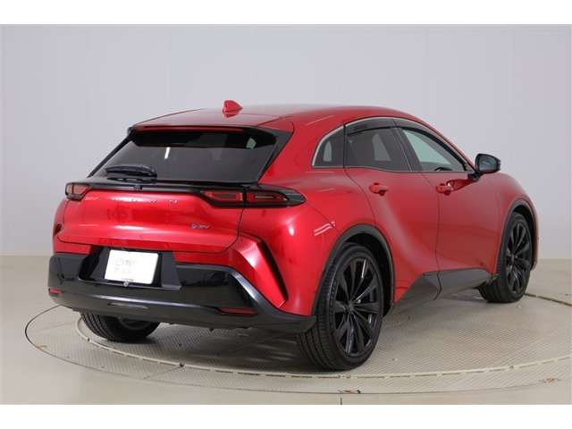 クラウンスポーツ2.5 Z E-Four 4WD