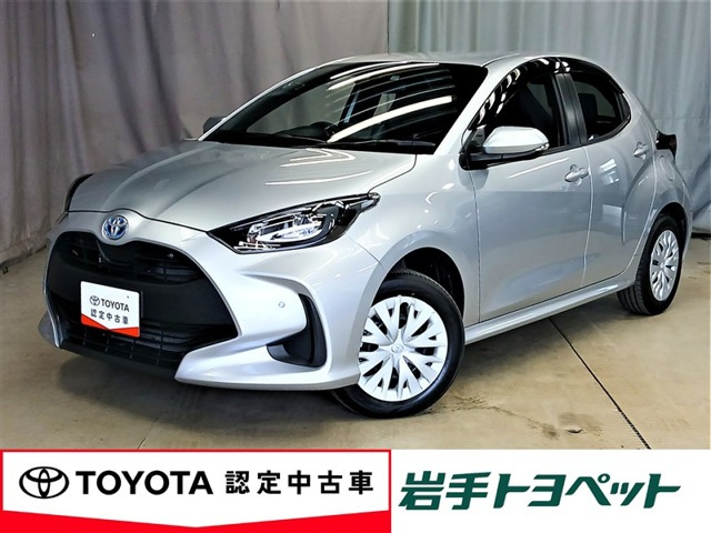ヤリス1.5 ハイブリッド X E-Four 4WD