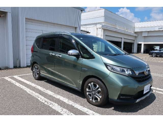 フリード1.5 ハイブリッド クロスター ホンダセンシング