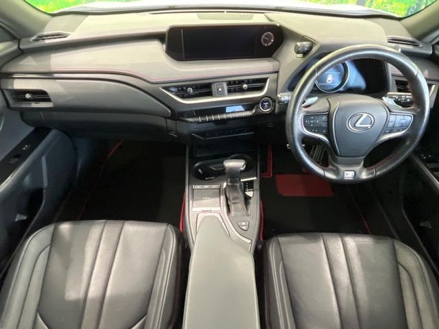 UX250h Fスポーツ