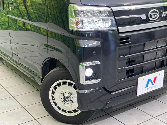 �yLED�w�b�h���C�g�z���V����ԑ��s�����ǍD�Ȏ��E���m�ۂ����S���ĉ^�]�ł��鍂�P�xLED�w�b�h���C�g�𑕔�!�_�����x�������A����d�͂��}�����Ă��܂��B