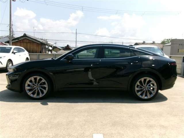 クラウンクロスオーバー2.5 Z E-Four 4WD