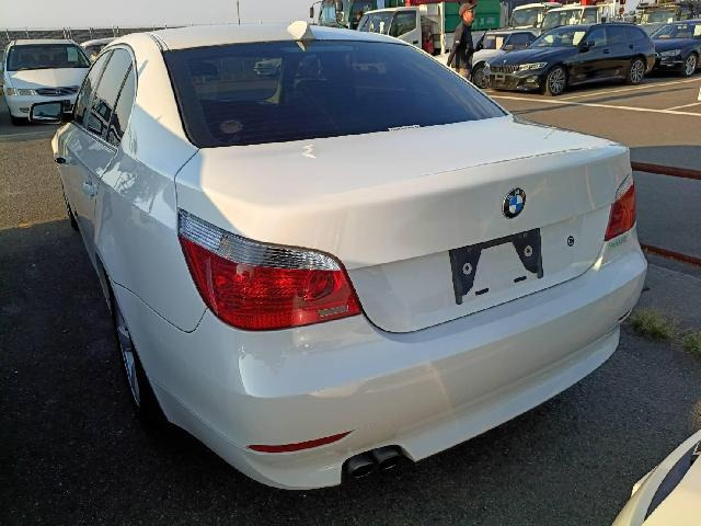 5シリーズセダン525i