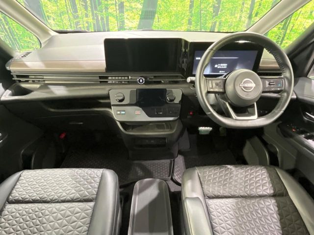 セレナ1.4 e-POWER ハイウェイスターV