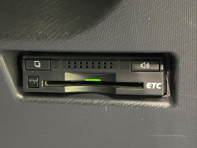 【ETC】高速道路の料金所をストレスなく通過!話題のスポットやサービスエリアに多い「スマートIC」利用時は必須のアイテムです。当店でセットアップを実施、ご納車当日からすぐにご利用いただけます!
