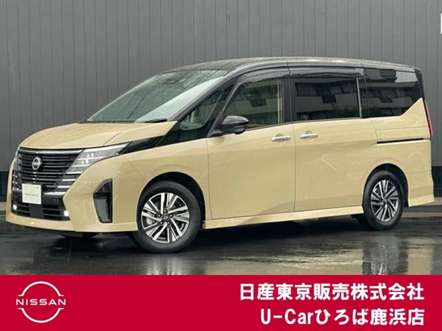 セレナ1.4 e-POWER ハイウェイスターV