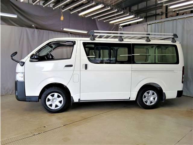 ハイエースバン2.8 DX ロング ディーゼル 4WD