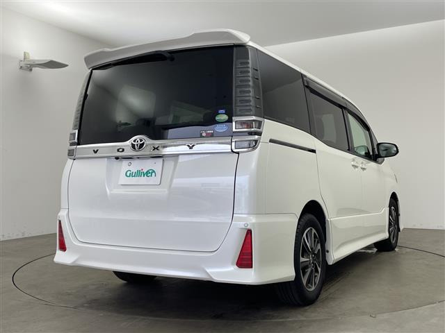 ヴォクシー2.0 ZS