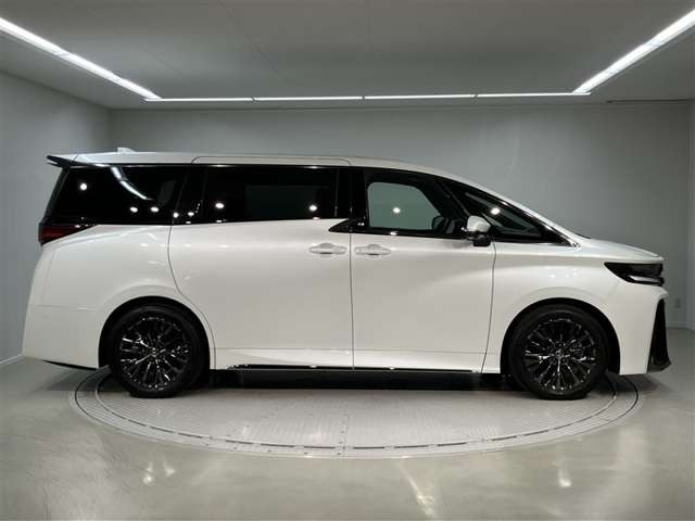 ヴェルファイア2.4 Z プレミア 4WD