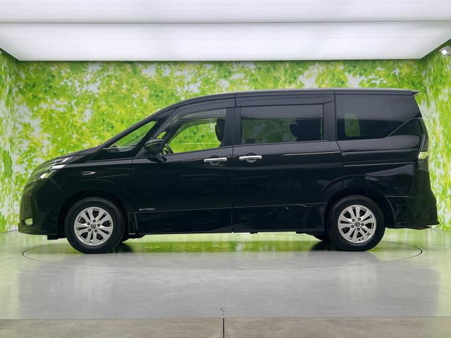 セレナ2.0 ハイウェイスターV 4WD