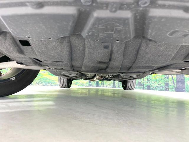 下回りがきれいなうちに、防錆加工の施工がオススメ。降雪地域はもちろん、沿岸部にお住いの方や、趣味でマリン・ウィンタースポーツをされる方にご好評いただいております。