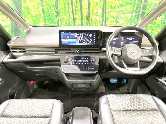 セレナ1.4 e-POWER ハイウェイスターV