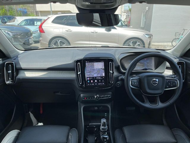 XC40アルティメット B4 AWD 4WD