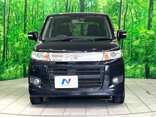 弊社では、全車『修復歴なし』のお車のみ取り扱っております。専任バイヤーによる厳選した仕入れの後、入庫後の車両チェックを行い、ネクステージが認定した高品質な中古車をご提供しております。