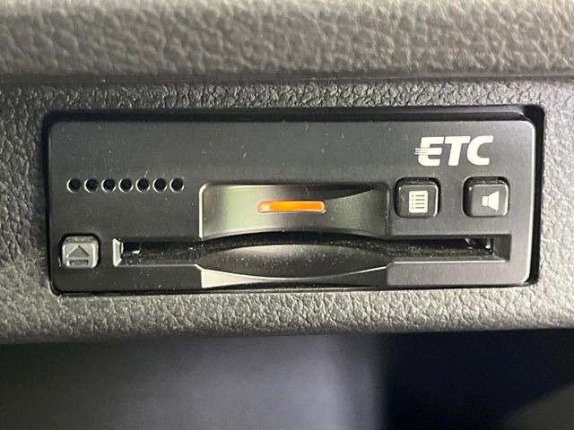 【ETC】高速道路の料金所をストレスなく通過!話題のスポットやサービスエリアに多い「スマートIC」利用時は必須のアイテムです。当店でセットアップを実施、ご納車当日からすぐにご利用いただけます!