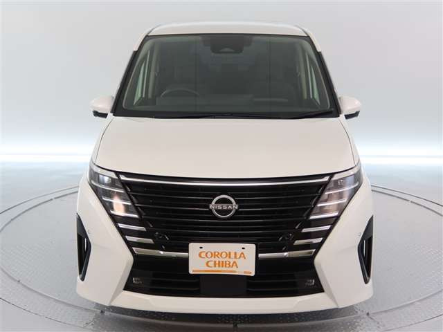 セレナ1.4 e-POWER ハイウェイスターV