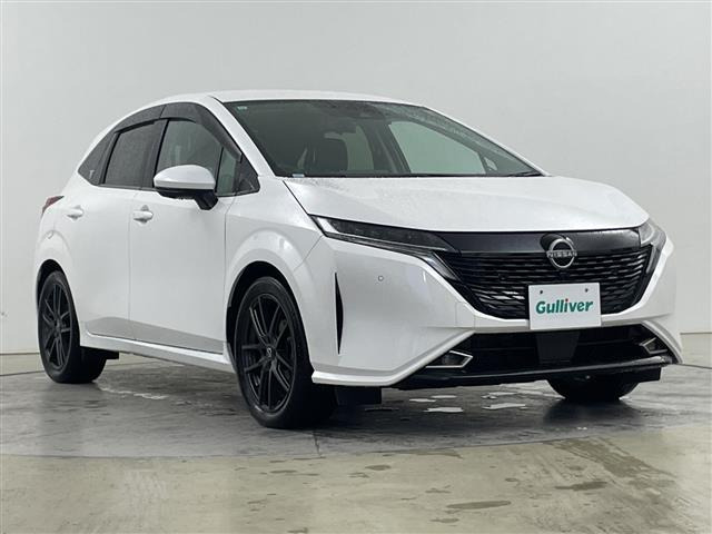 ノートオーラ1.2 G FOUR レザーエディション 4WD