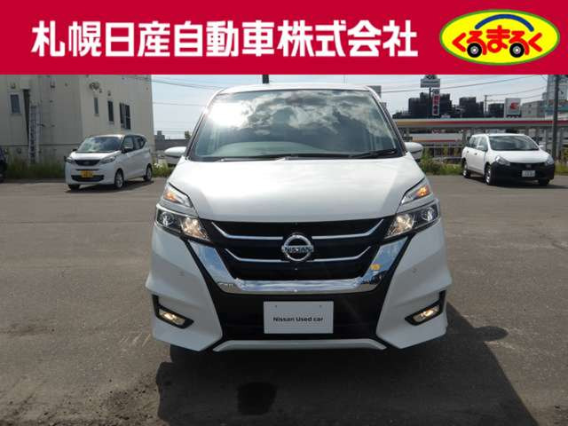 セレナ2.0 ハイウェイスター Vセレクション 4WD