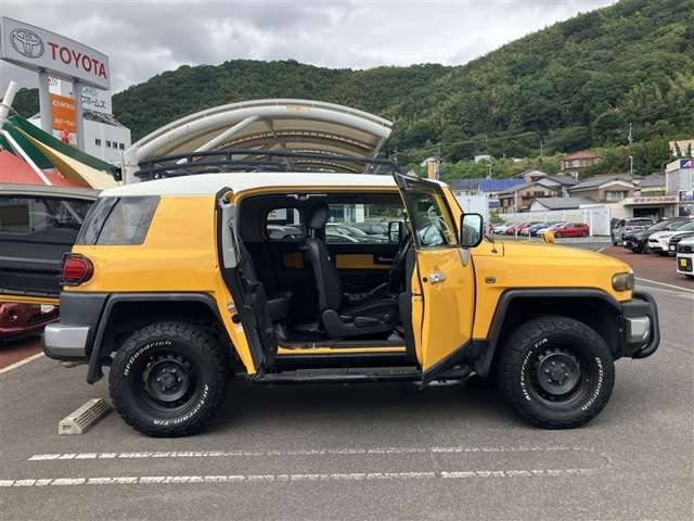 FJクルーザー4.0 カラーパッケージ 4WD