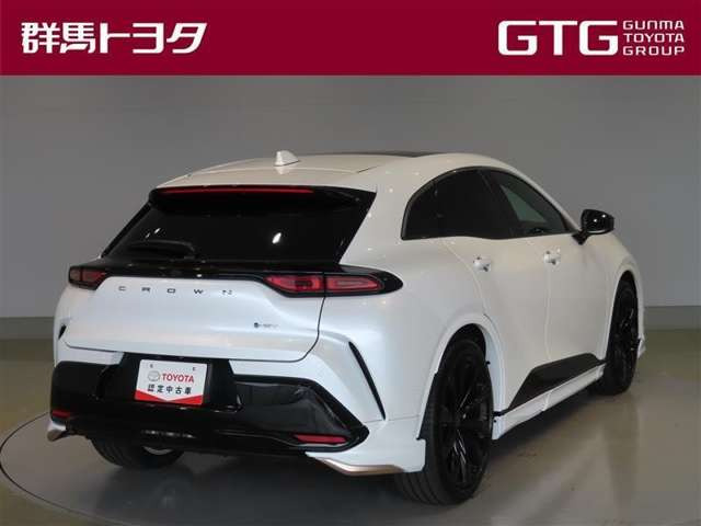 クラウンスポーツ2.5 Z E-Four 4WD