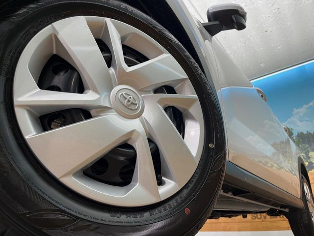 �y����16�C���`�A���~�z�C�[���z�O�ςɃ}�b�`���������A���~�z�C�[���𑕒����Ă���܂��B�e��ЊO�A���~�z�C�[����A�X�^�b�h���X�^�C�����戵�����Ă���܂��B���񂲑��k����������