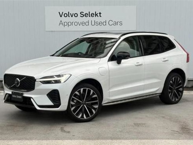 XC60ウルトラ T6 AWD プラグイン ハイブリッド 4WD
