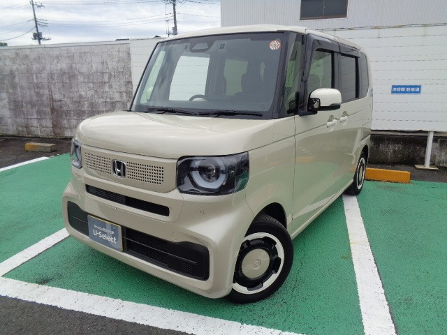N-BOXファッションスタイル モノトーン