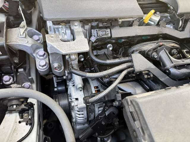 RAV42.0 X 4WD