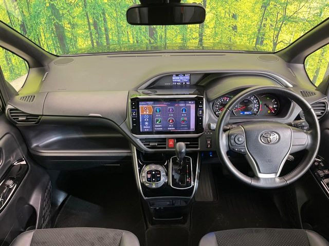 ヴォクシー2.0 ZS 煌III