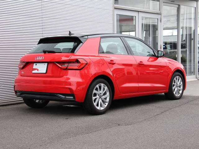 A1スポーツバック25 TFSI アドバンスド