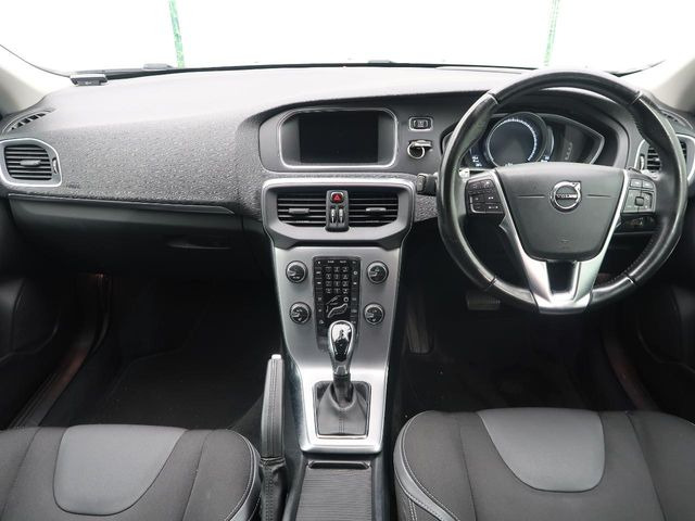 V40D4 ダイナミック エディション ディーゼル
