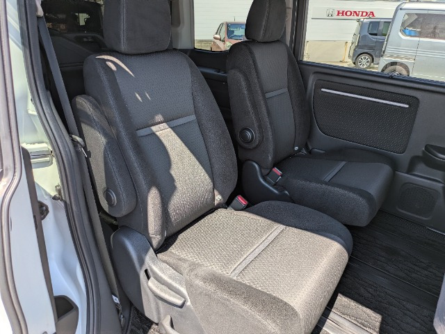 ステップワゴン1.5 スパーダ