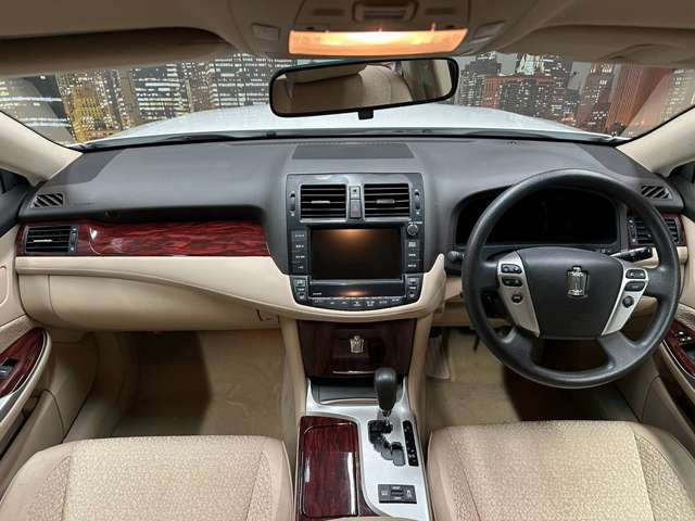 ���{�����s�ɃZ�_���ESUV�𒆐S�Ɂw���l�ł����i�x�œW�����Ă���ǎ����ÎԐ��X�ł��B���̗��C�����Ȃ��̎ԗ�����Ŏ�舵��!�B�֐��n��ōł������ȉ��i���ŗǎ��Ԃ����񋟂ł���悤�w�߂Ă���܂��B