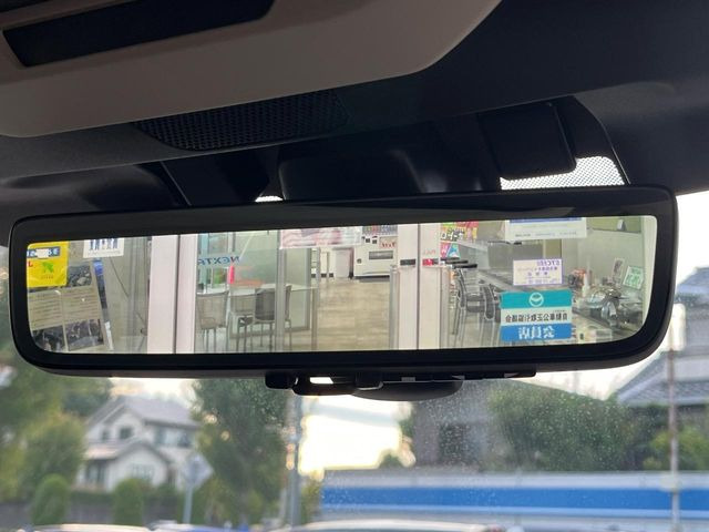 �y�X�}�[�g�����r���[�~���[�z��Ȃ̑傫�ȉו��⓯��҂Ō�����m�F���Â炢���ł����S!�J�������B�e�����ԗ�����̉f�������[���~���[���ɕ\���B�N���A�Ȏ��E�ŏ󋵂̊m�F���\�ł�!