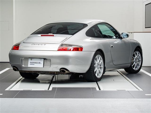 911カレラ4 ティプトロニックS 4WD