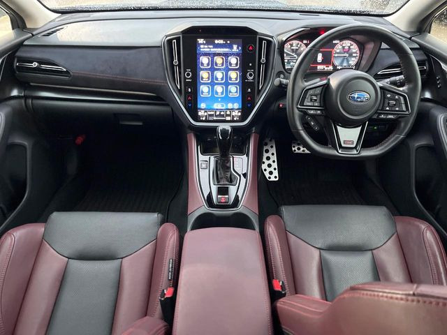 レヴォーグ2.4 STI スポーツR EX 4WD