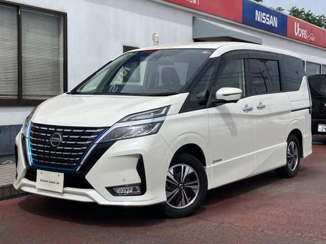 セレナ1.2 e-POWER ハイウェイスターV