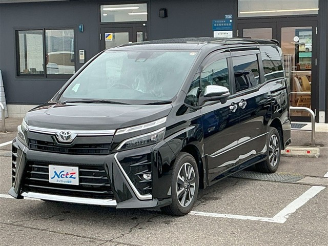 ヴォクシー2.0 ZS 煌III 4WD