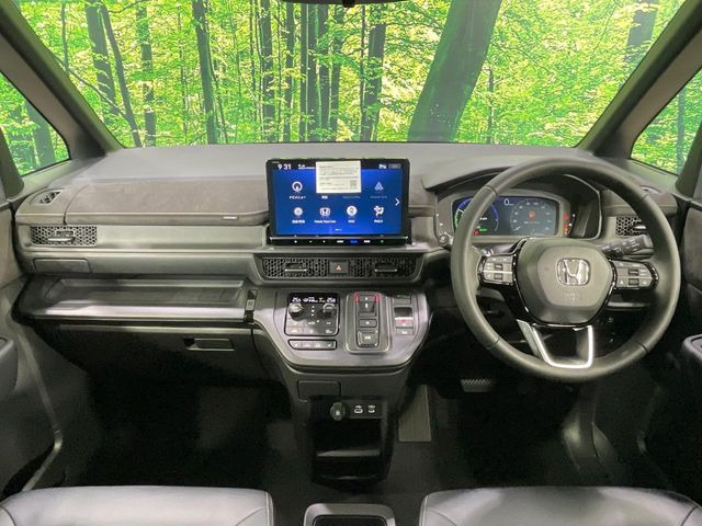 ステップワゴン2.0 e:HEV スパーダ プレミアムライン