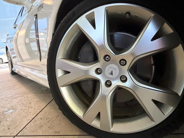 �y�����I�v�V����19�C���`�A���~�z�C�[���z�����I�v�V�����z�C�[���𑕒��B���s���\�̌���ɉ����A�O�ς����X�^�C���b�V���ɂȂ��Ă��܂��B