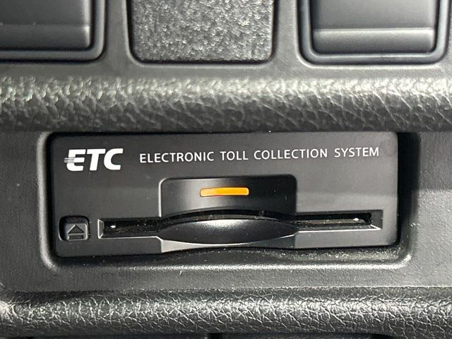 【ETC】高速道路の料金所をストレスなく通過!話題のスポットやサービスエリアに多い「スマートIC」利用時は必須のアイテムです。当店でセットアップを実施、ご納車当日からすぐにご利用いただけます!