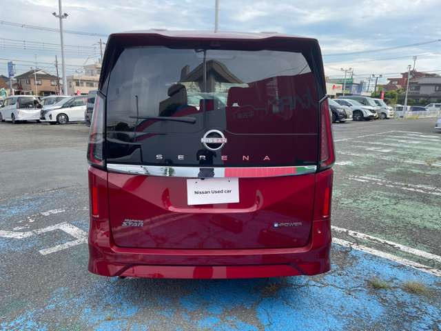 セレナ1.4 e-POWER ハイウェイスターV