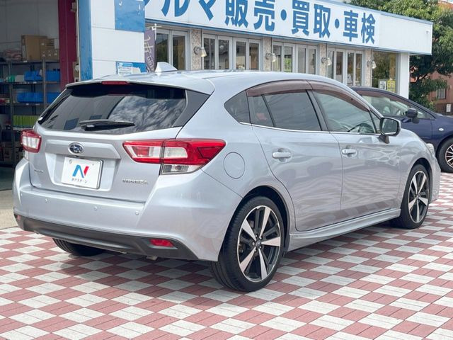☆全国のネクステージからお取り寄せが可能※!遠方の店舗に展示してあるクルマが気になる場合も、最寄りの店舗でご覧いただくことが可能です!是非私たちに要望をお聞かせください!※別途費用