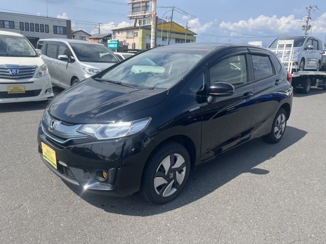 フィット1.5 ハイブリッド Fパッケージ 4WD