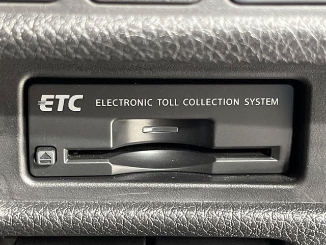 【ETC】高速道路の料金所をストレスなく通過!話題のスポットやサービスエリアに多い「スマートIC」利用時は必須のアイテムです。当店でセットアップを実施、ご納車当日からすぐにご利用いただけます!
